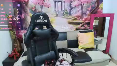 alyssa online show from August 11, 4:53 pm