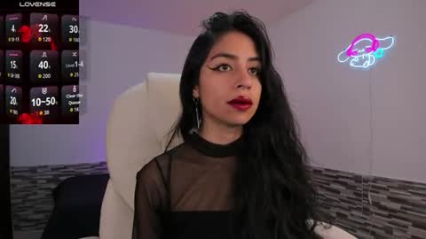 alyssabeauty26 online show from August 11, 8:55 pm