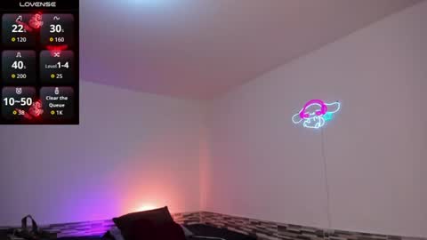 alyssabeauty26 online show from August 12, 2:25 am