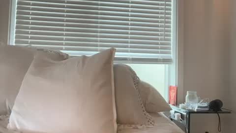 Alyssa Pearls online show from July 22, 11:40 pm