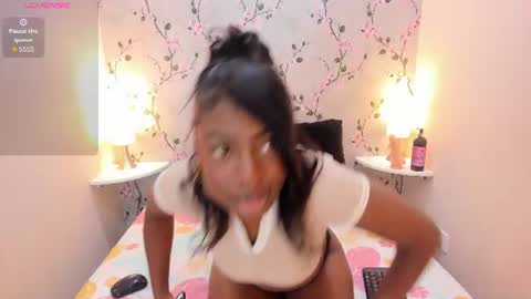 Alyssa  online show from June 27, 12:19 pm