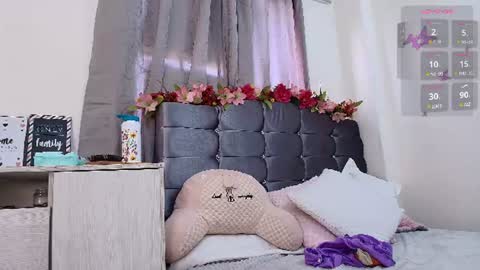 Isabella online show from August 4, 10:07 pm