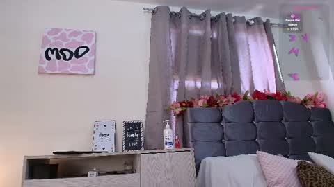 Isabella online show from August 14, 6:22 pm