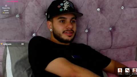 Amadeo Wild online show from August 5, 11:25 pm