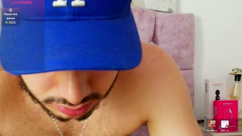 Amadeo Wild online show from August 6, 9:47 pm