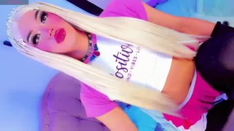 amador_hot online show from June 3, 11:03 am