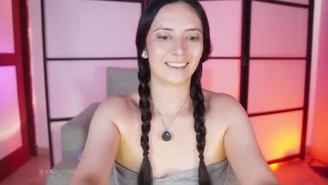 Amai Sinclair online show from August 8, 10:10 pm