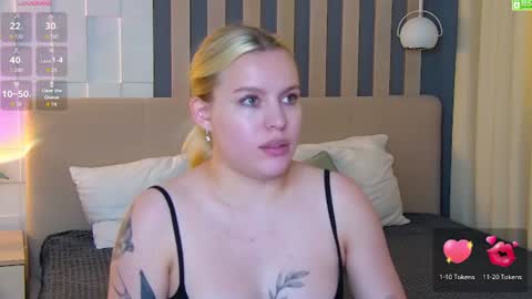 Amalia online show from August 3, 1:07 pm
