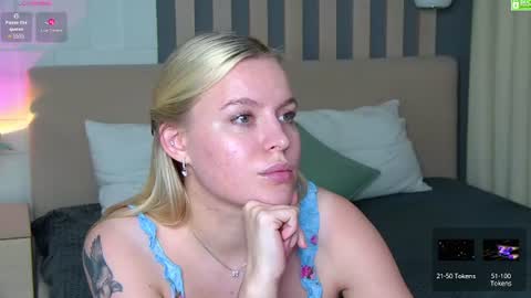 Amalia online show from August 8, 9:59 pm