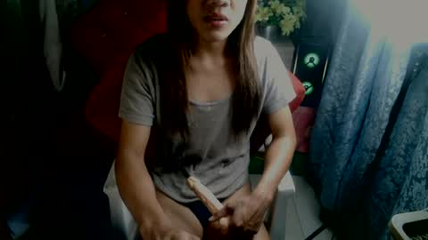 amallia 19 online show from July 27, 4:40 am