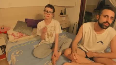 amancay_ online show from August 6, 1:15 am