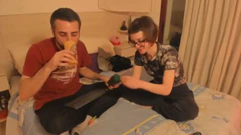 amancay_ online show from August 15, 2:26 am