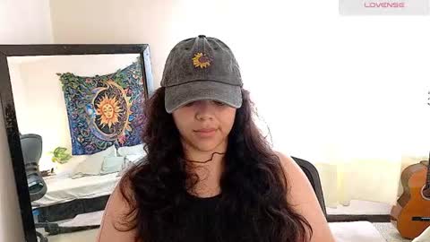  Helena Faneite online show from August 5, 6:28 pm