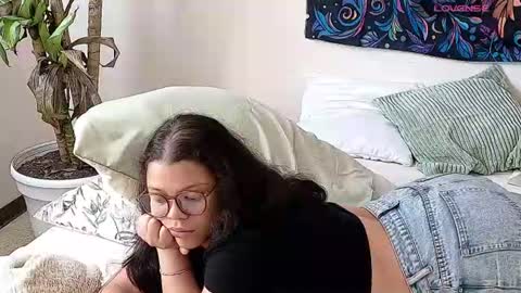  Helena Faneite online show from August 12, 6:43 pm
