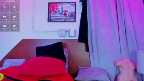 amanda29_ online show from August 12, 8:22 pm