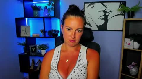 Amanda online show from July 28, 4:57 pm