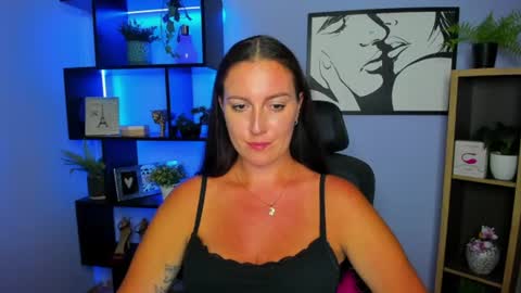 Amanda online show from August 6, 6:29 pm