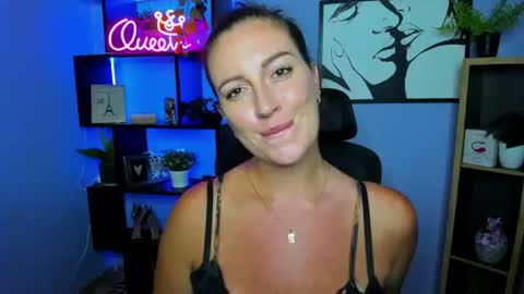 Amanda online show from August 13, 4:43 pm