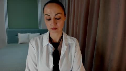Amanda online show from August 9, 5:03 pm