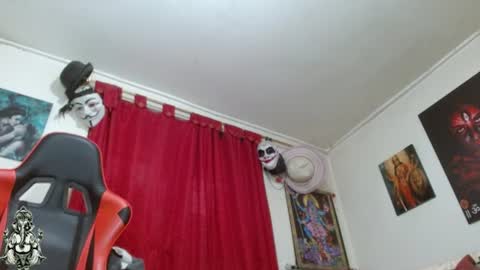 Amanda Valeska online show from August 9, 5:47 pm