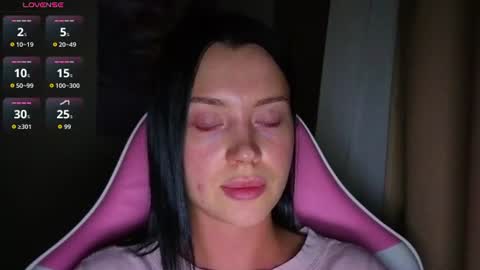 Amanda Rose online show from June 19, 7:03 pm