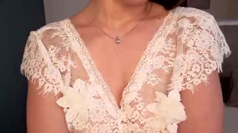 Zoe online show from August 12, 11:56 am