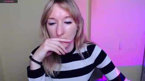 Amanda online show from July 28, 10:21 am