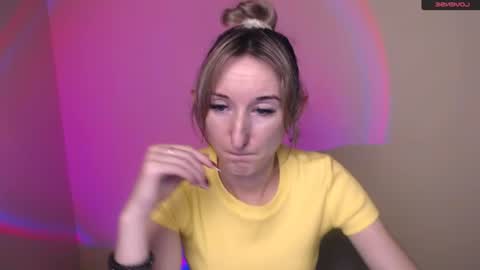 Amanda online show from August 11, 11:45 am