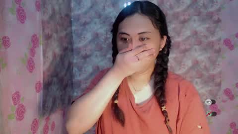 manda online show from August 6, 7:46 pm