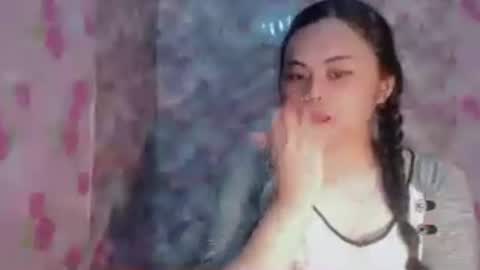 manda online show from August 10, 5:03 pm
