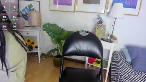 amani_roots online show from August 6, 6:29 pm