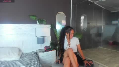 amani_roots online show from August 12, 12:51 pm
