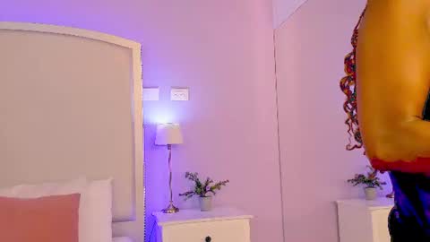 amara_bss_ online show from August 6, 12:04 pm