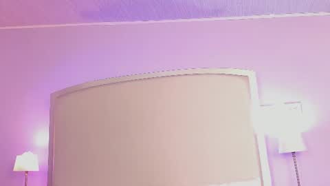 amara_bss_ online show from August 11, 6:43 pm