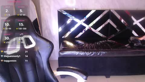 Amara  online show from August 8, 1:49 am