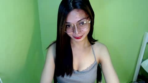 BELLA online show from August 7, 11:49 pm