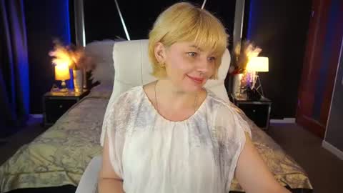 Sofia online show from August 4, 6:49 pm