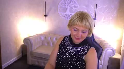 Sofia online show from August 14, 6:44 pm
