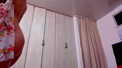amaranta_f00x online show from July 29, 1:51 pm