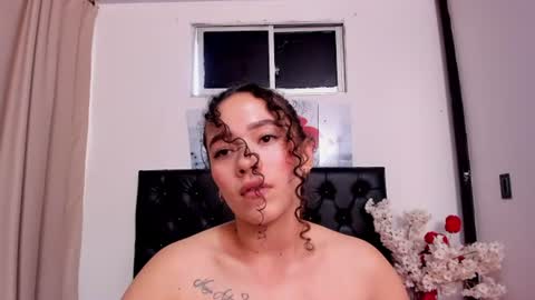amaranta_f00x online show from July 30, 8:26 pm