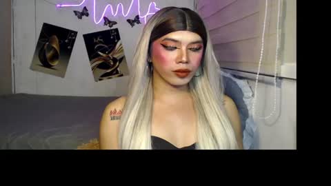 Queen-amara online show from July 30, 1:18 pm
