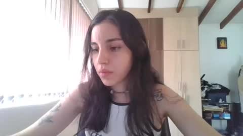 amarelay online show from May 15, 8:31 pm