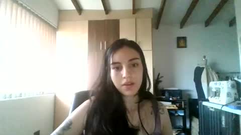 amarelay online show from June 4, 8:46 pm