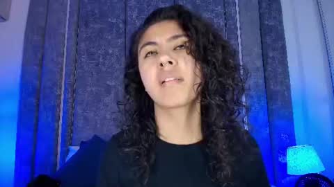 Emily online show from August 11, 3:14 pm