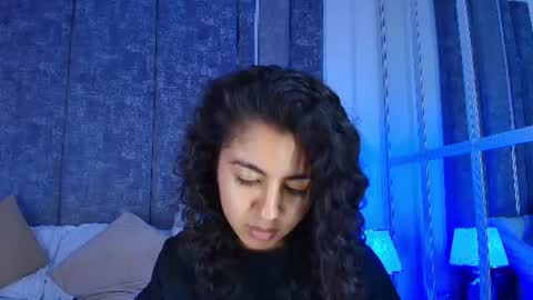 Emily online show from August 13, 6:00 pm