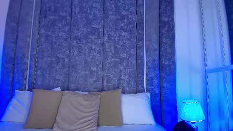 Emily online show from August 15, 11:36 am