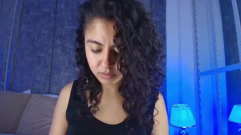 Emily online show from August 15, 5:50 pm