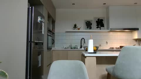amateur1990argentina online show from March 30, 12:02 am