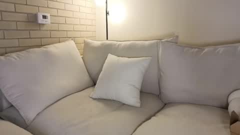 amaya_floress online show from July 27, 5:57 am