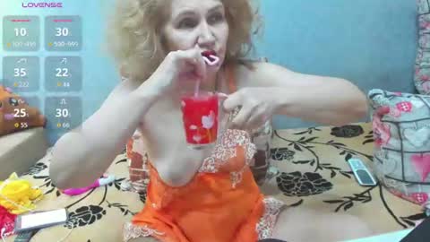 Lissy online show from August 2, 2:57 pm
